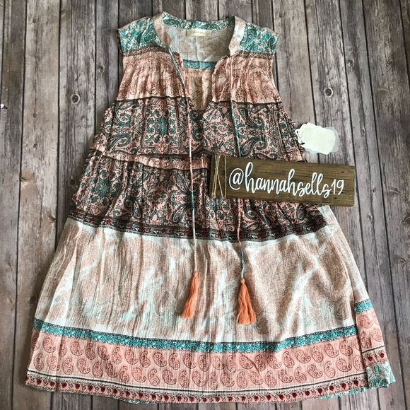 Altar'd State Dresses & Skirts - NWT Altar’d State Shift Dress Size Small